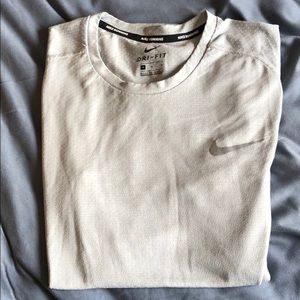 Medium Nike Running Dry-fit T-Shirt